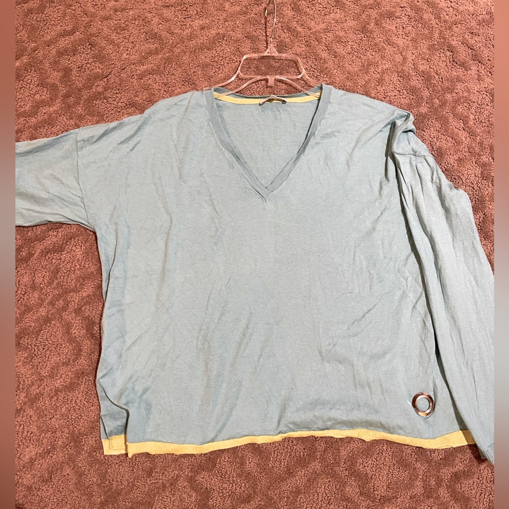 Lisa todd v neck sweater